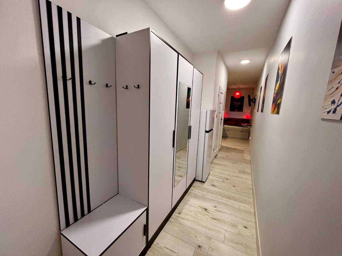 Apartamenty Koktajlove Кельце Екстер'єр фото