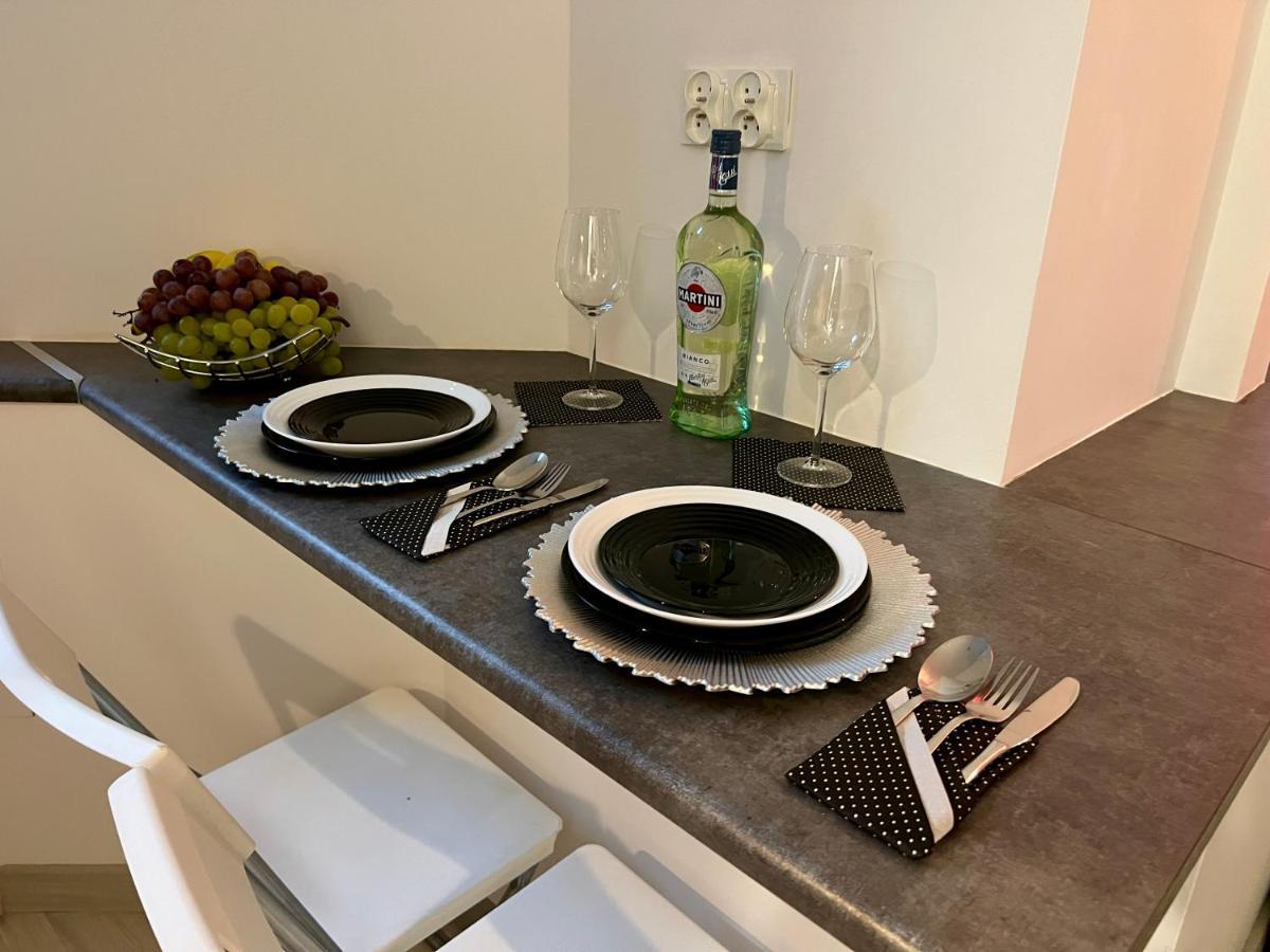 Apartamenty Koktajlove Кельце Екстер'єр фото