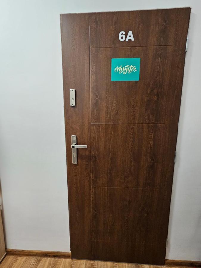 Apartamenty Koktajlove Кельце Екстер'єр фото