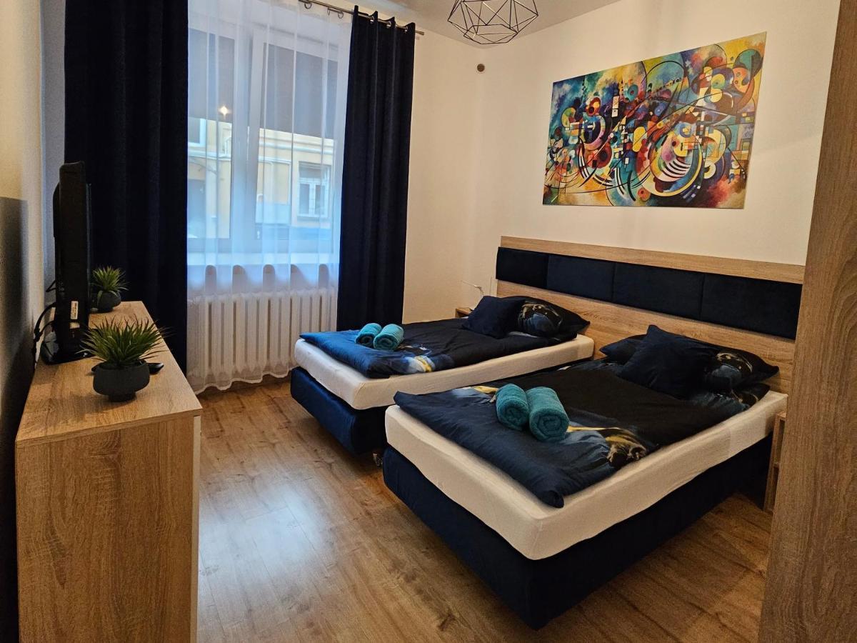 Apartamenty Koktajlove Кельце Екстер'єр фото